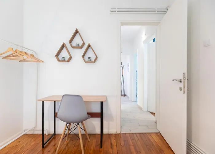 Houseloft Metropolitan Charm *