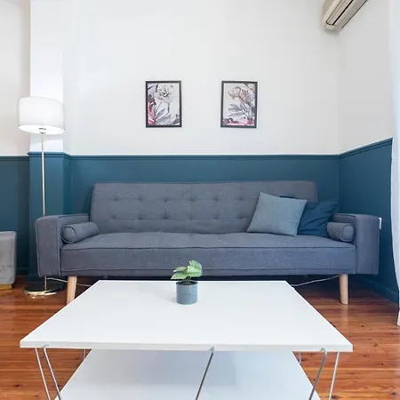 Houseloft Metropolitan Charm