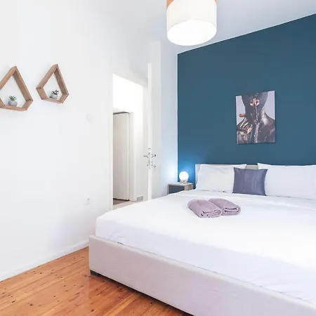 Houseloft Metropolitan Charm