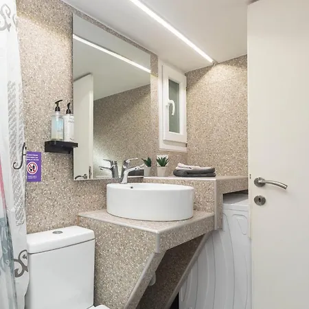 Апартаменты Houseloft Metropolitan Charm Салоники